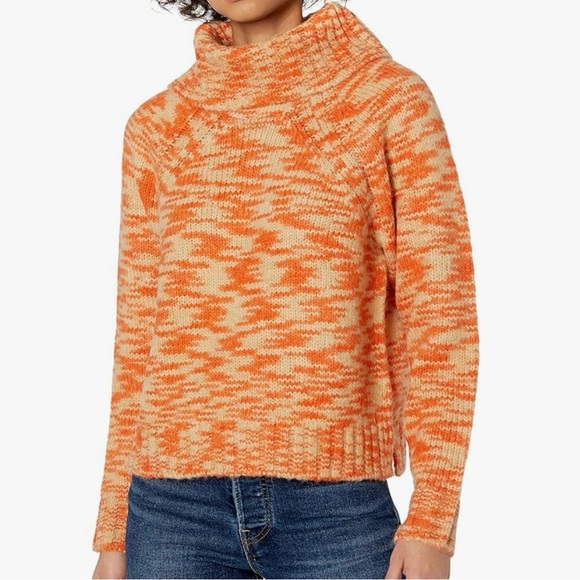 Joie Sweaters - NWT Joie Knit Sweater